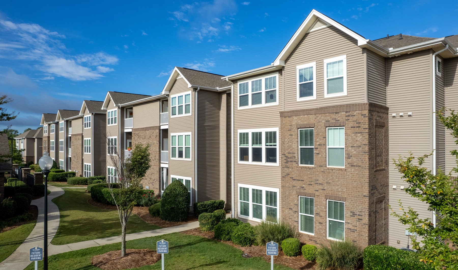 The Vinings at Laurel Creek is a pet-friendly apartment community in ...